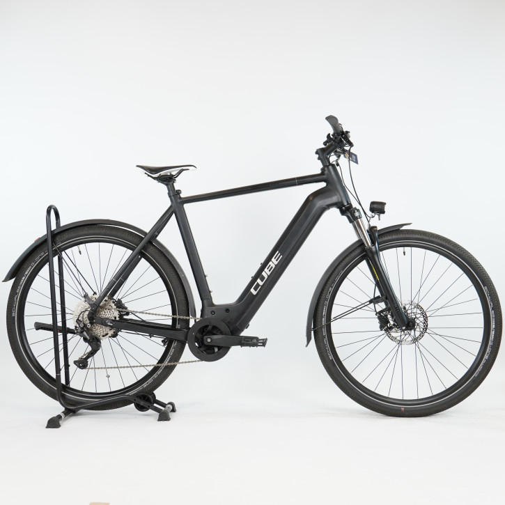 Cube Nuride Hybrid Pro 625 Allroad black´n´metal 2023 - RH 62 cm Gebrauchtrad