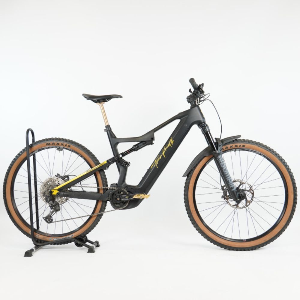 Kneissl Design Worldchampion 29" 750Wh Black/Gold 2023 - RH 48 cm Gebrauchtrad