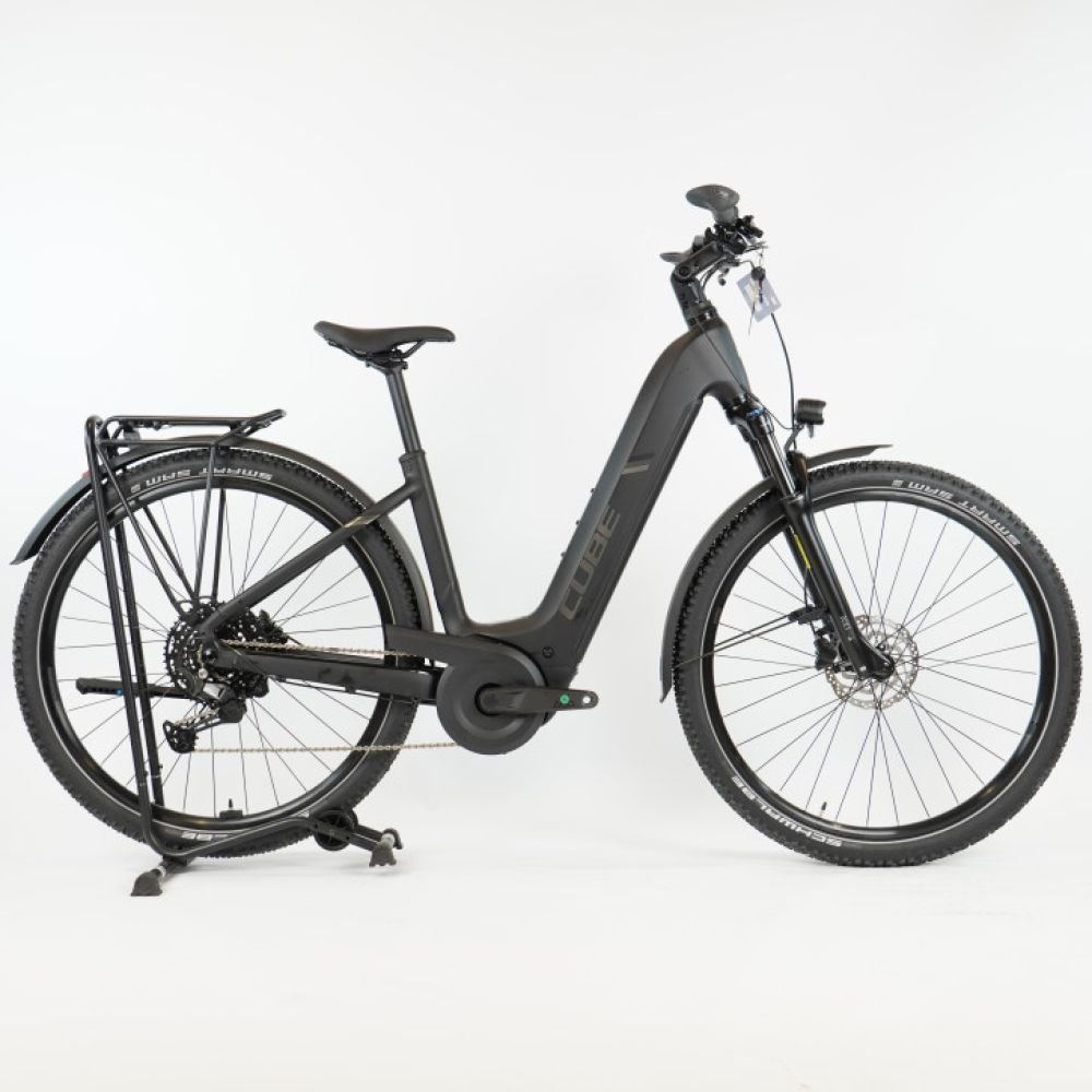 Cube Nuride Hybrid Pro 600 Allroad black´n´bronze 2025 Easy Entry - RH 50 cm Ausstellungsrad