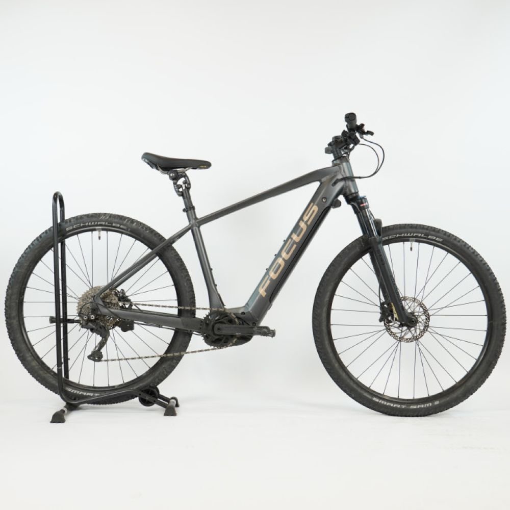 Focus Jarifa2 6.7 Nine diamondblack 2022 RH-L Gebrauchtrad
