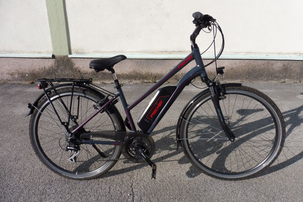 Damen Trekking E-Bike Marke Fischer
