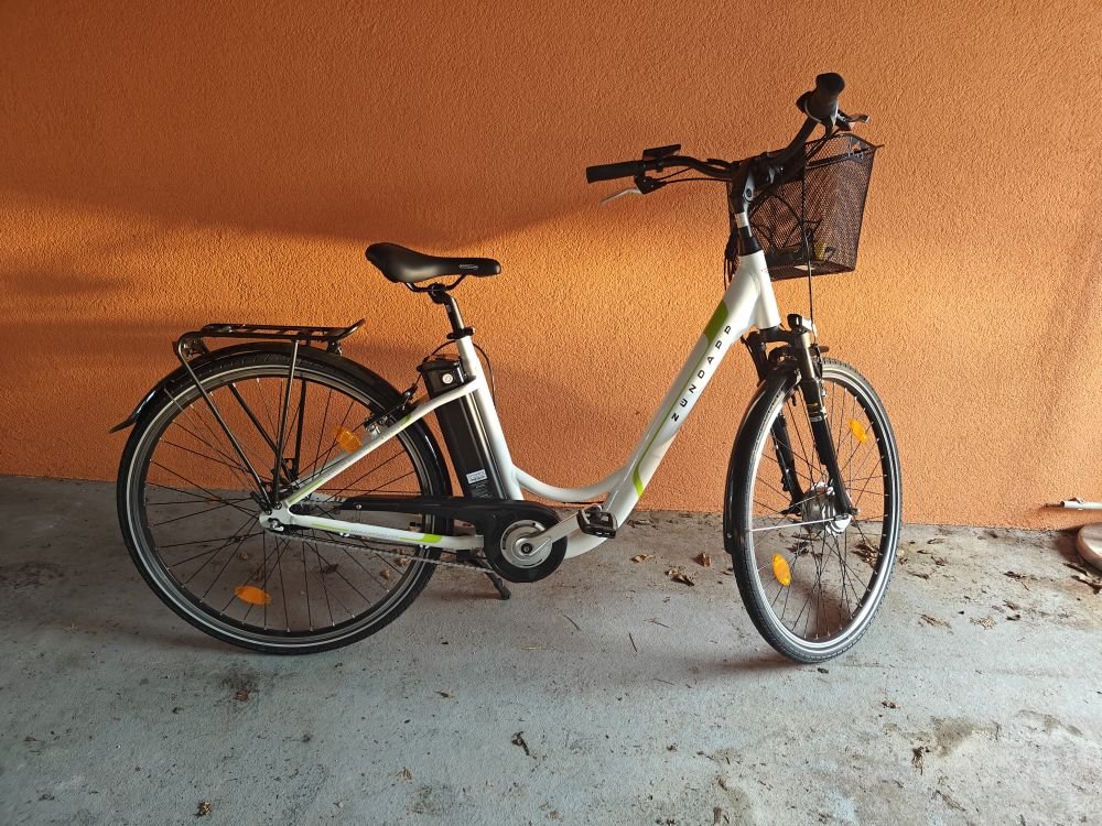 Damen E-Bike/City Bike Zündapp Z517