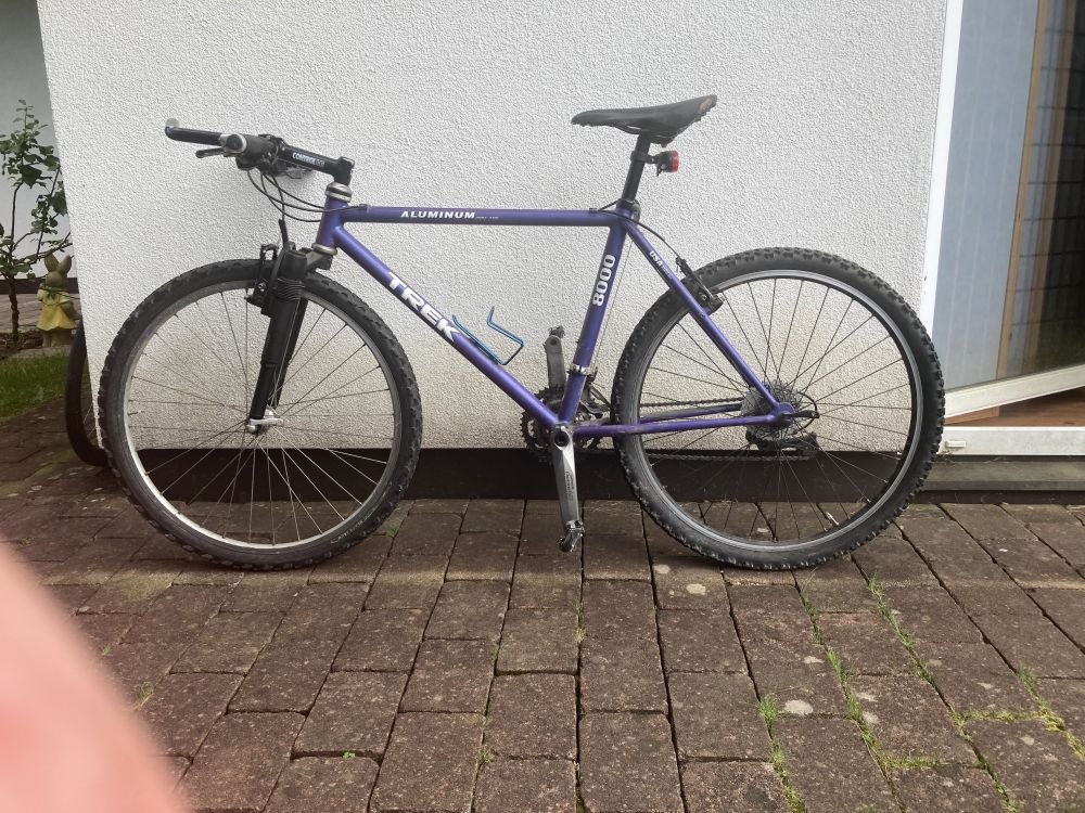 Trek 8000 Aluminium Vintage MTB Easton E 9 Made in USA "Flipflop"-Lackierung Lunar + 2 Marvic Felgen