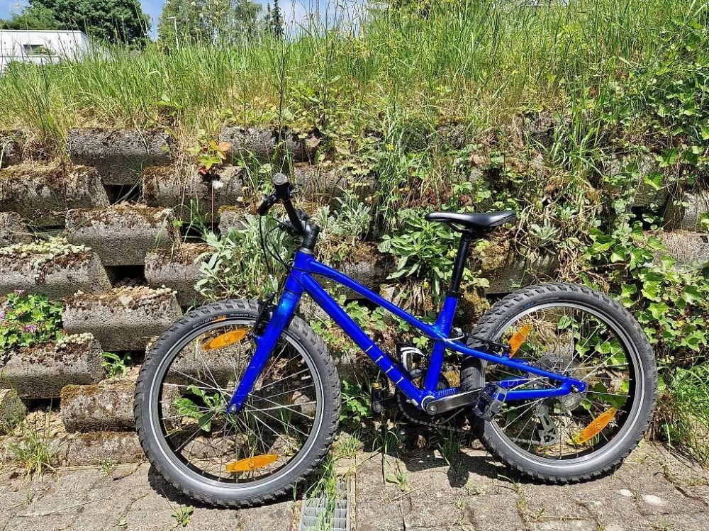 Kinder Velo Specialized JETT 20