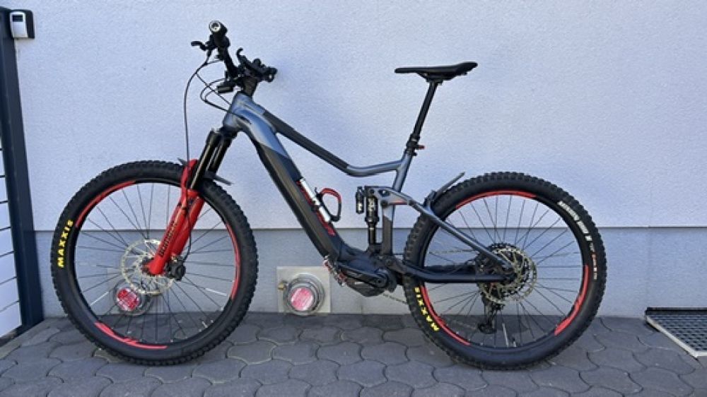 Verkaufe E-Mountainbike Merida eONE-SIXTY 775
