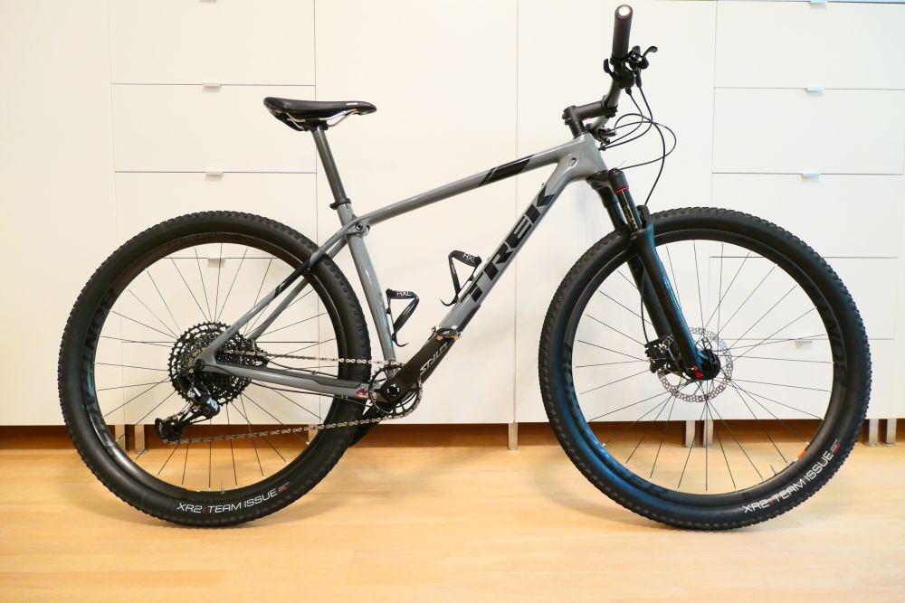 TREK Procaliber 9.7 Mountainbike (Top-Zustand, für 177.0 - 188.0 cm Größe, 2019, regelmäßig gewartet und sehr gepflegt)