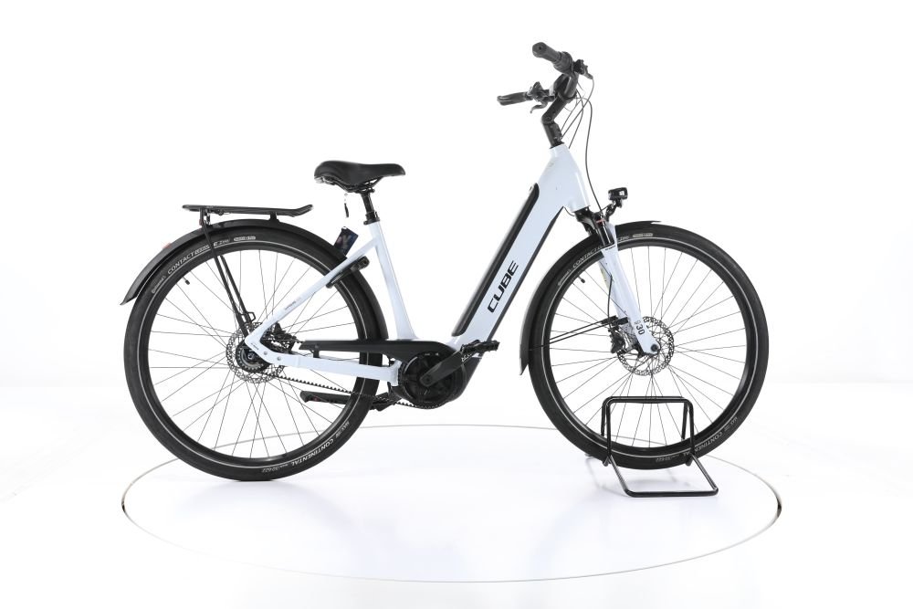 Cube Supreme Hybrid EXC City E-Bike Tiefeinsteiger