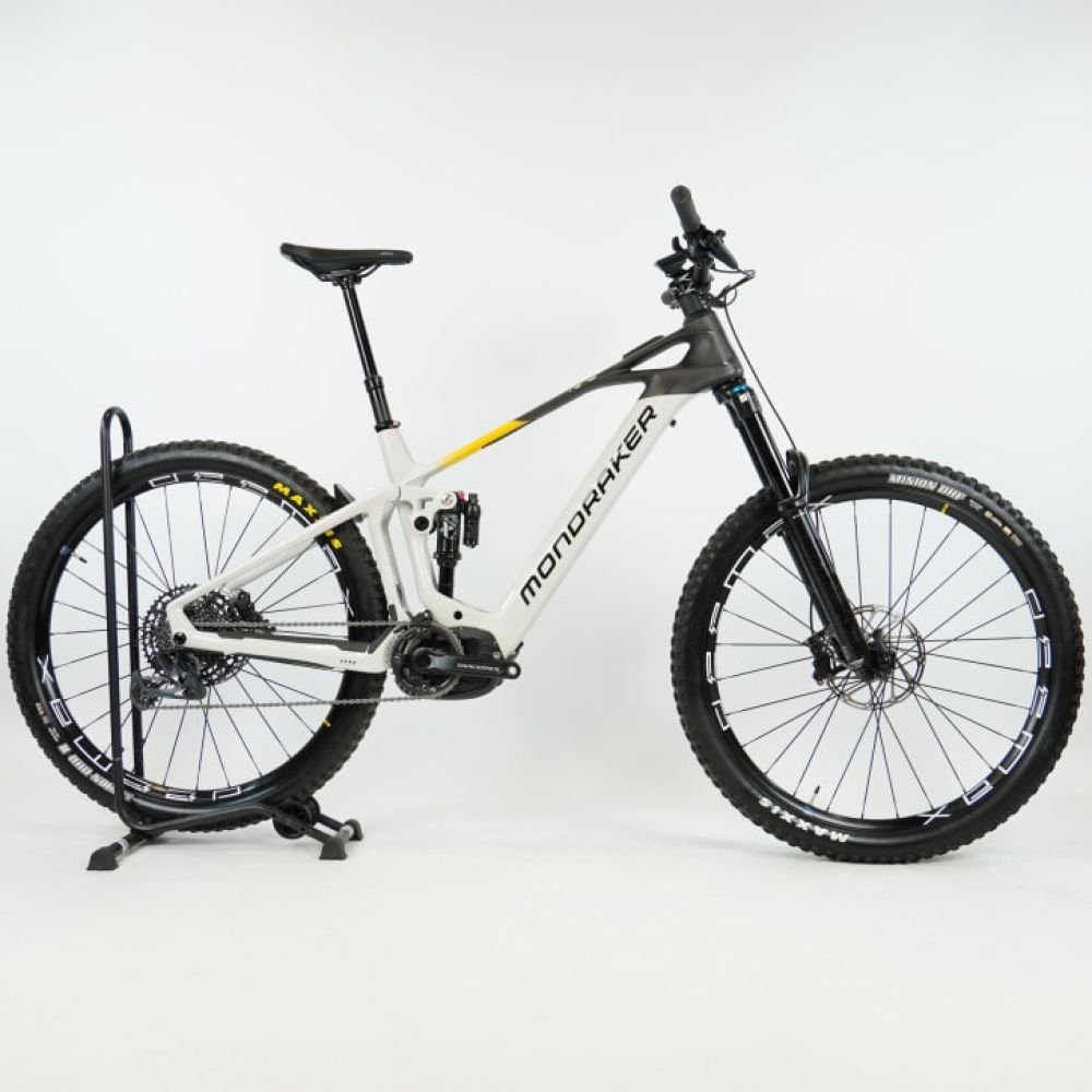 Mondraker Crafty Carbon R bunker grey 2024 - RH-L Gebrauchtrad