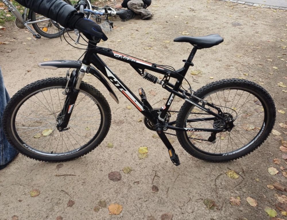 Zu verkaufen: MTB 26" - vollgefedert - guter Zustand