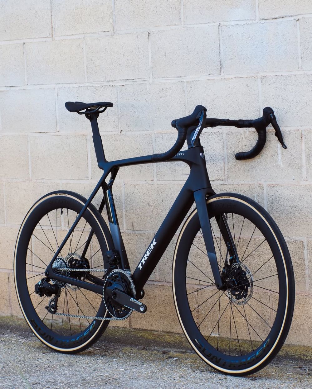 2025 Trek Madone SLR 7 AXS Gen 8    