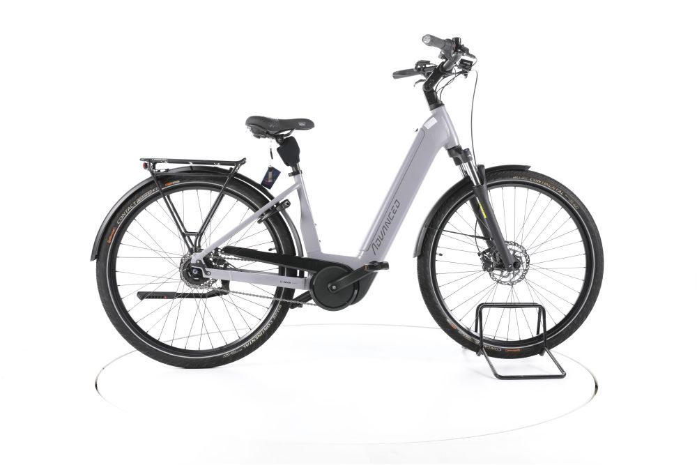 ADVANCED Tour Pro City E-Bike Tiefeinsteiger 2024