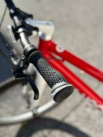 Produktbild 10 von woom 4 rot