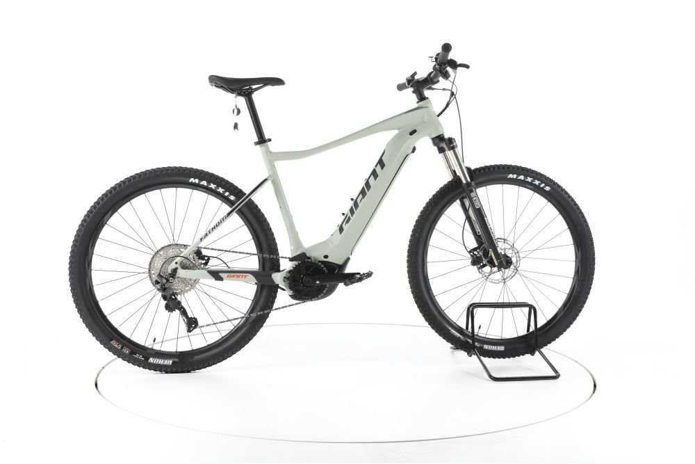 Giant Fathom E+ 2 E-Bike