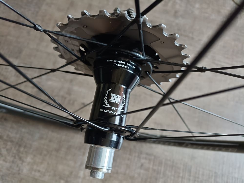 Solist One 42 Laufräder