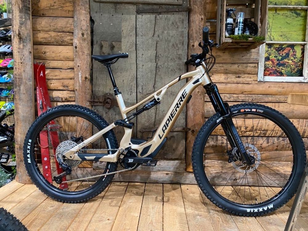 2022 LAPIERRE Overvolt AM 5.6
