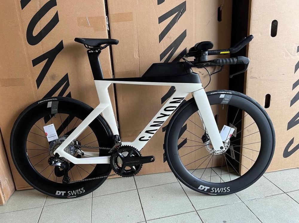 2023 Canyon Speedmax CF 8 Disc Di2