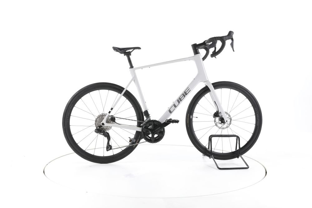 Cube Attain C:62 SLX 2025