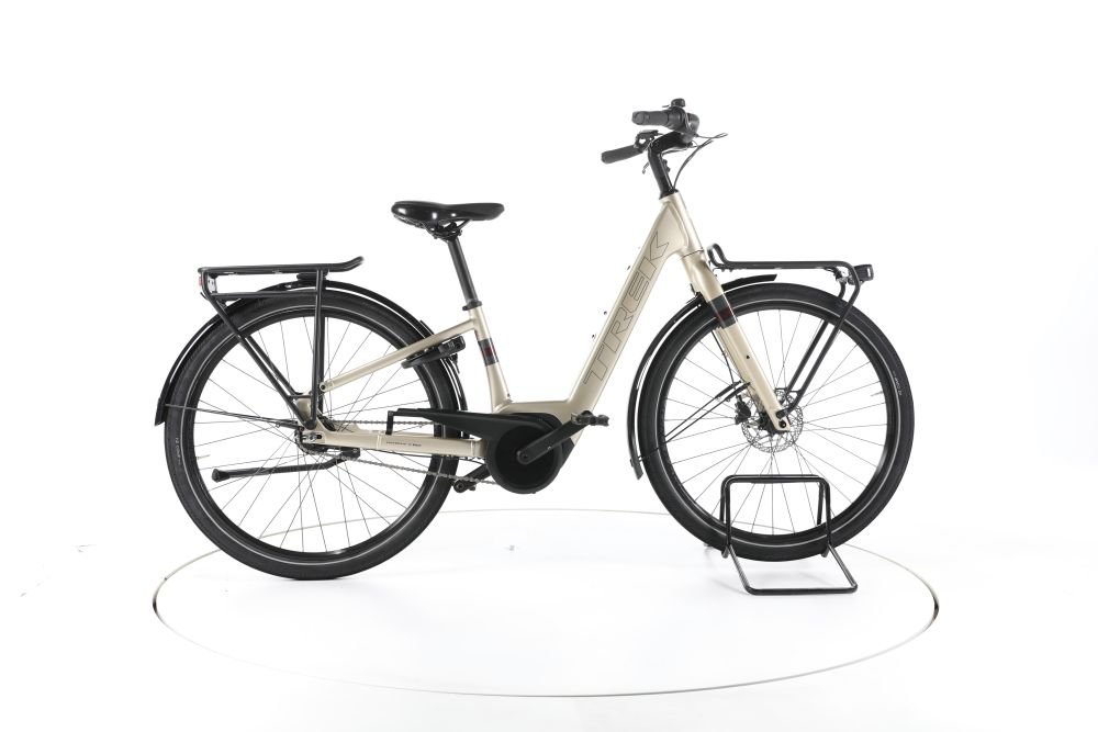 Trek District+ City E-Bike Tiefeinsteiger 2024