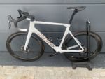 Produktbild 1 von Gusto Cobra Evo Disc L Carbon Pro TL Shimano dura ACE 9270 Di2 mit Carbon Laufräder