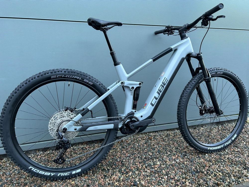 2023 Cube Stereo Hybrid 140 HPC Pro 750