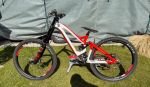 Produktbild 2 von Mondraker SUMMUM CARBON PRO - WIE NEU! - Downhill-Bike (200mm +) - 2019 - Größe S - 15 Zoll