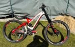 Produktbild 3 von Mondraker SUMMUM CARBON PRO - WIE NEU! - Downhill-Bike (200mm +) - 2019 - Größe S - 15 Zoll
