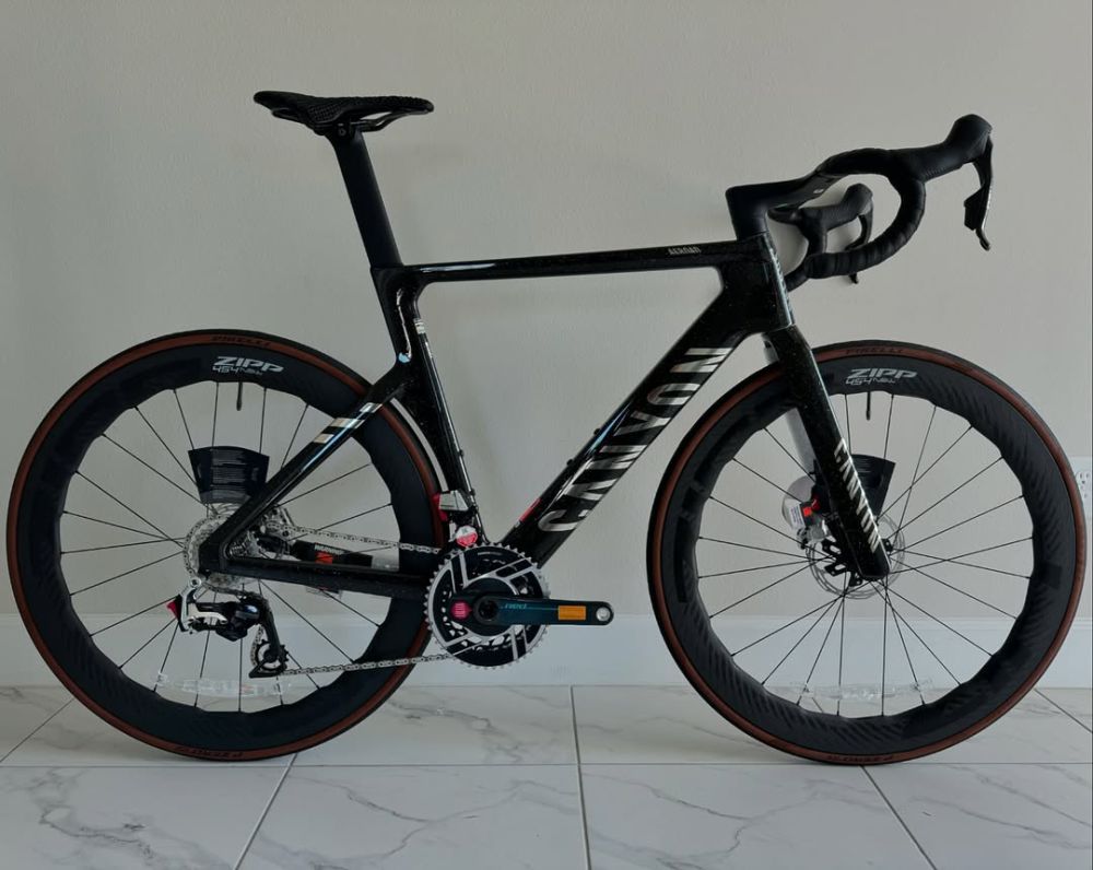 2025 Canyon Aeroad CFR AXS