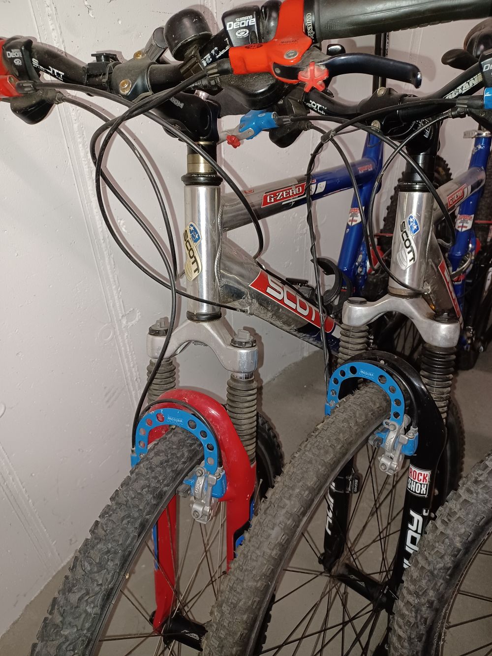 Verkaufe fahrbereites vollgefedertes Bike von Scott