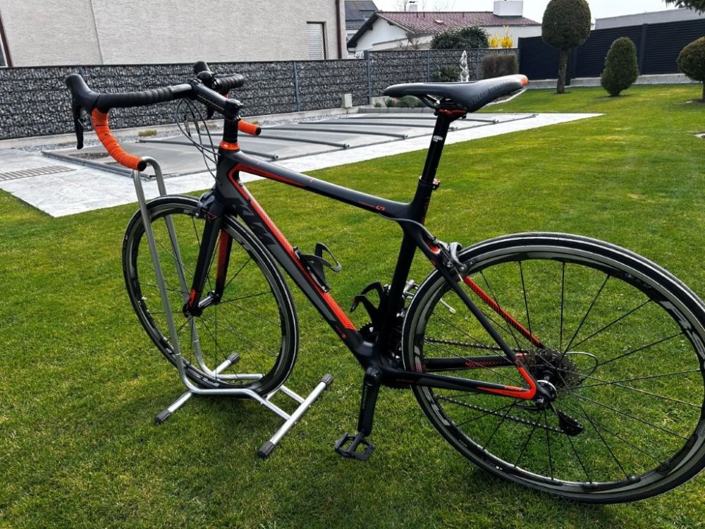 Rennrad KTM Revelator Elite Carbon mit Ultegra