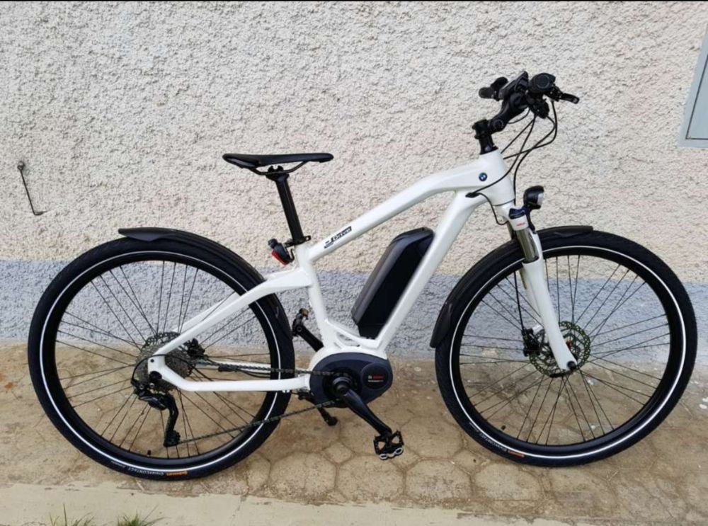 Verkaufe Original BMW E-Bike. weiss. 2.148Km. BJ 2017.Gebraucht