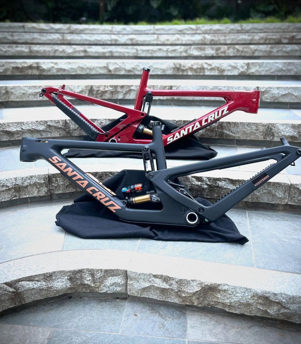 2025 Santa Cruz Megatower 2 CC frameset 