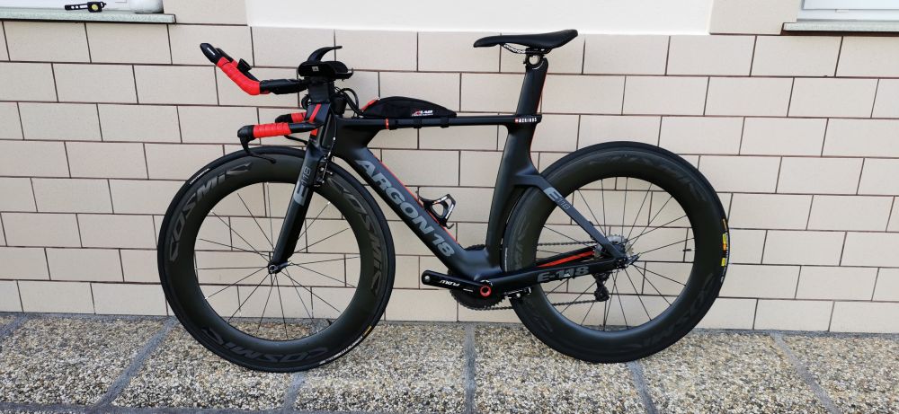 Argon 18 E-118 Next – High-End Triathlonrad mit Di2, Powermeter, Scheibenrad
