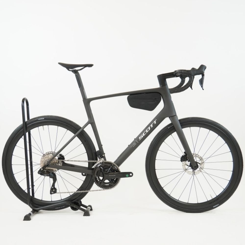 Scott Addict 30 carbon black 2026 - RH-XXL Ausstellungsrad