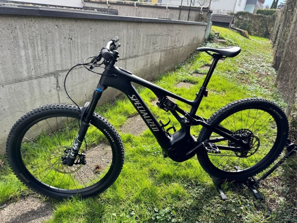 Specialized Turbo Levo Comp Carbon – neuer Motor (400 km), 700 Wh, Top Zustand, S4