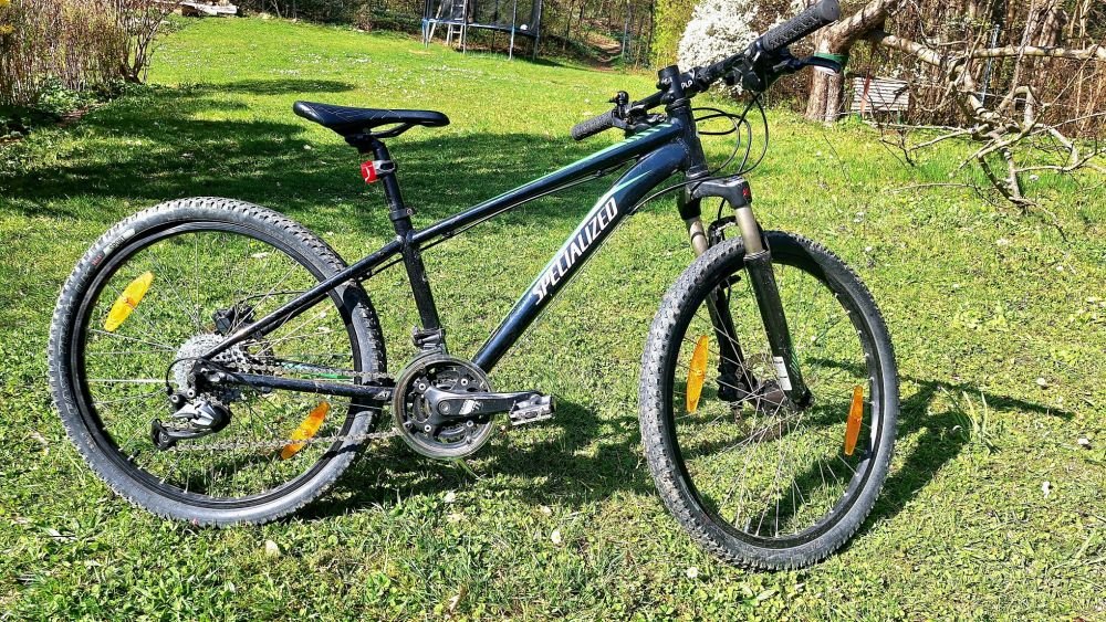 Jugend MTB Spezialized 24 Zoll Reifen