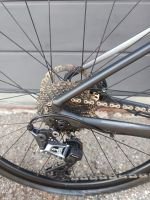 Produktbild 4 von Giant Revolt 1 