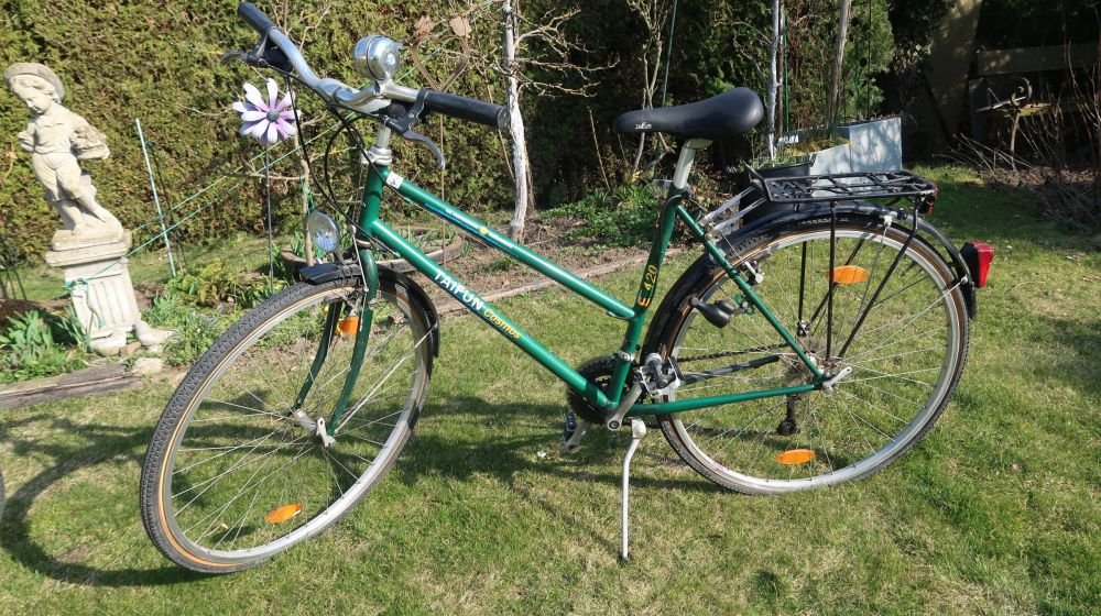 2 Trekking Fahrräder