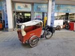 Produktbild 1 von Bakfiets NL CargoTrike Classic Narrow Lastenrad Cargo Bike Kinder Transporter Lastenfahrrad Dreirad Elektro Dog Hund