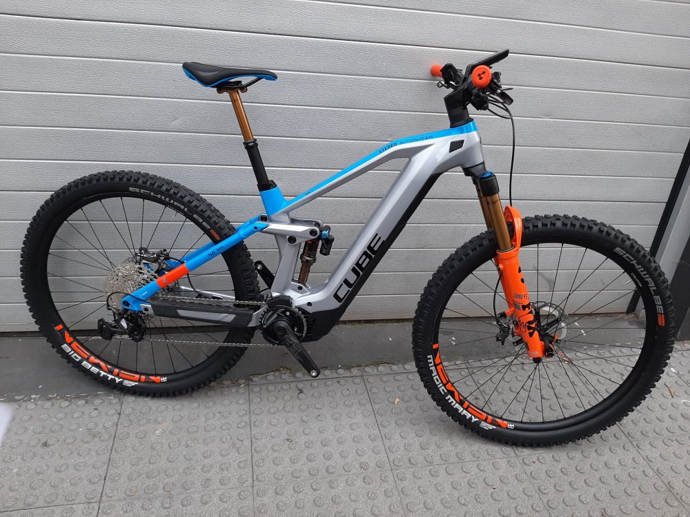 2021 Cube Stereo Hybrid 140 HPC Actionteam 625 NYON 