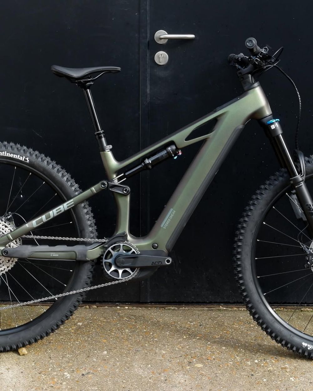 2026 CUBE Stereo Hybrid ONE44 SLX  800