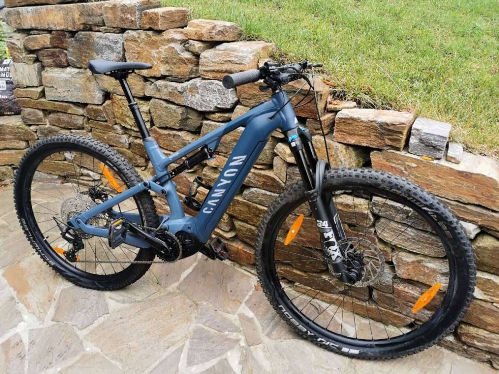 Canyon Neuron: ON 6 Mountain E-Bike