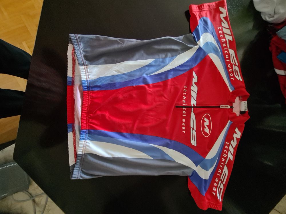 Rad-Trikot Größe M (48), wenig getragen