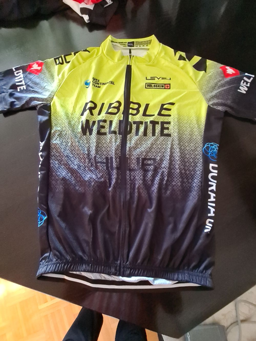 Rad-Trikot Größe M (48), wenig getragen