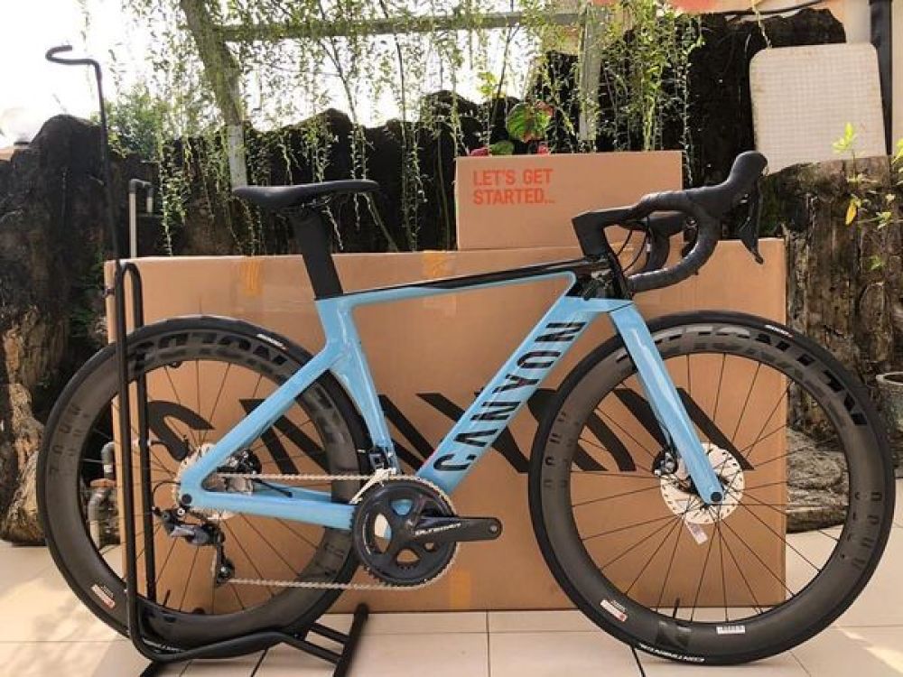 2021 Canyon Aeroad CF SL 8 DISC