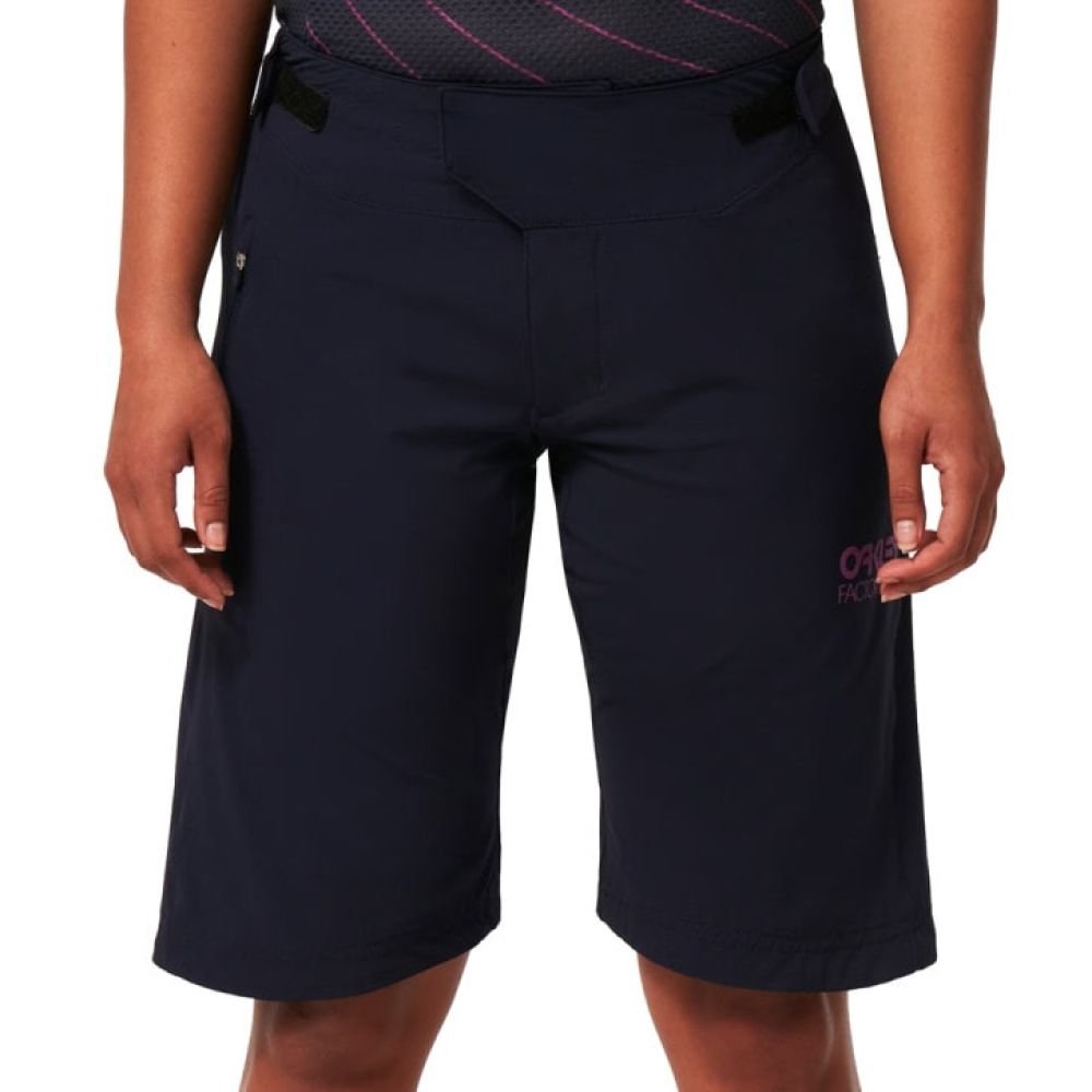Oakley Women's Factory Pilot RC Short fathom - 27"