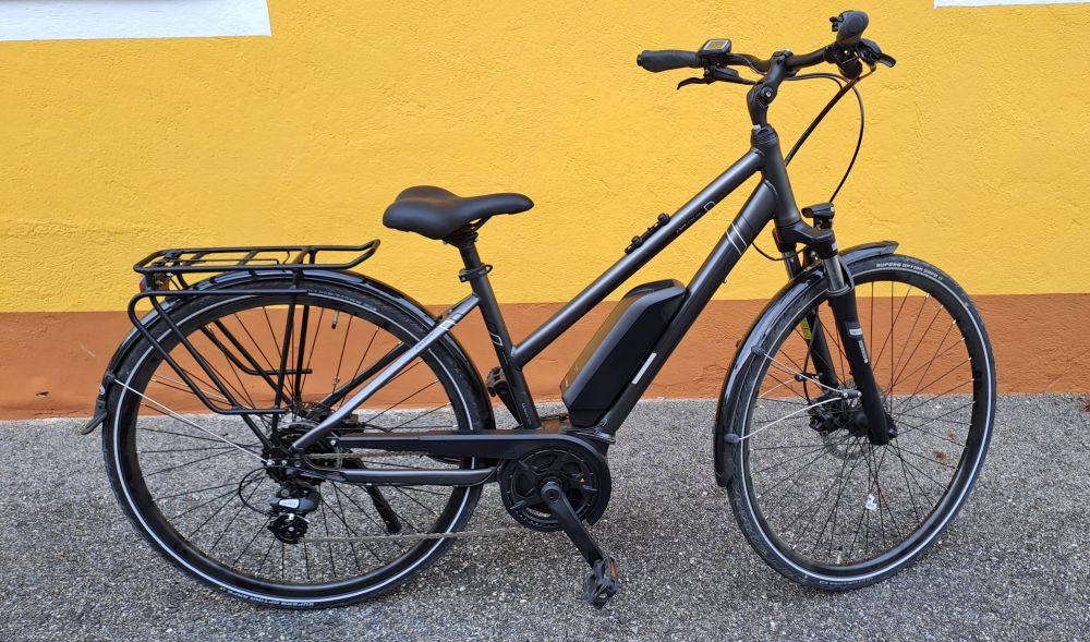 Trekking E-Bike Triumph 28"