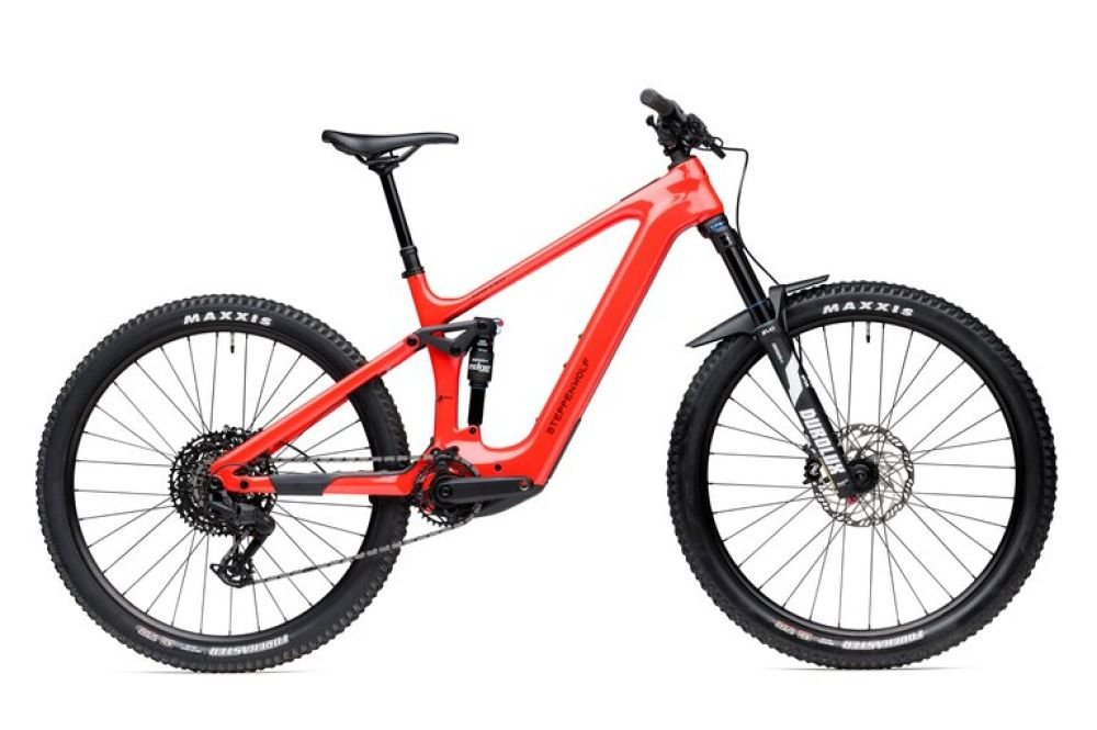 Steppenwolf Tundra 9.0 800 M2s - racing-red-glossy Rahmengröße: M
