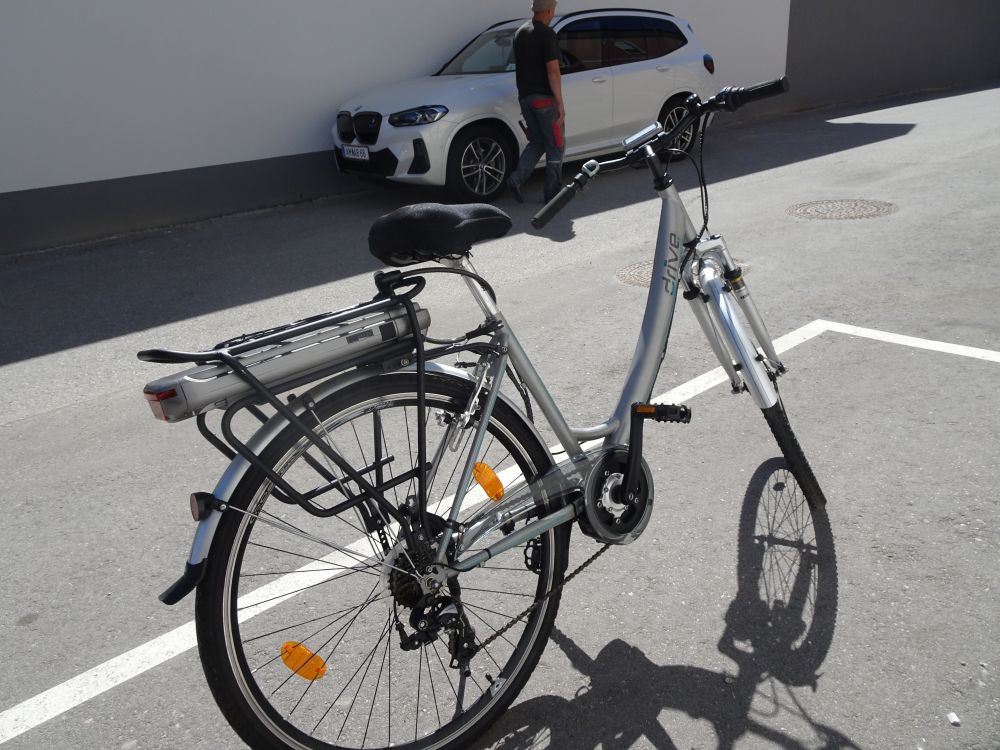 E-Bike Damenfahrrad COURIER DRIVE