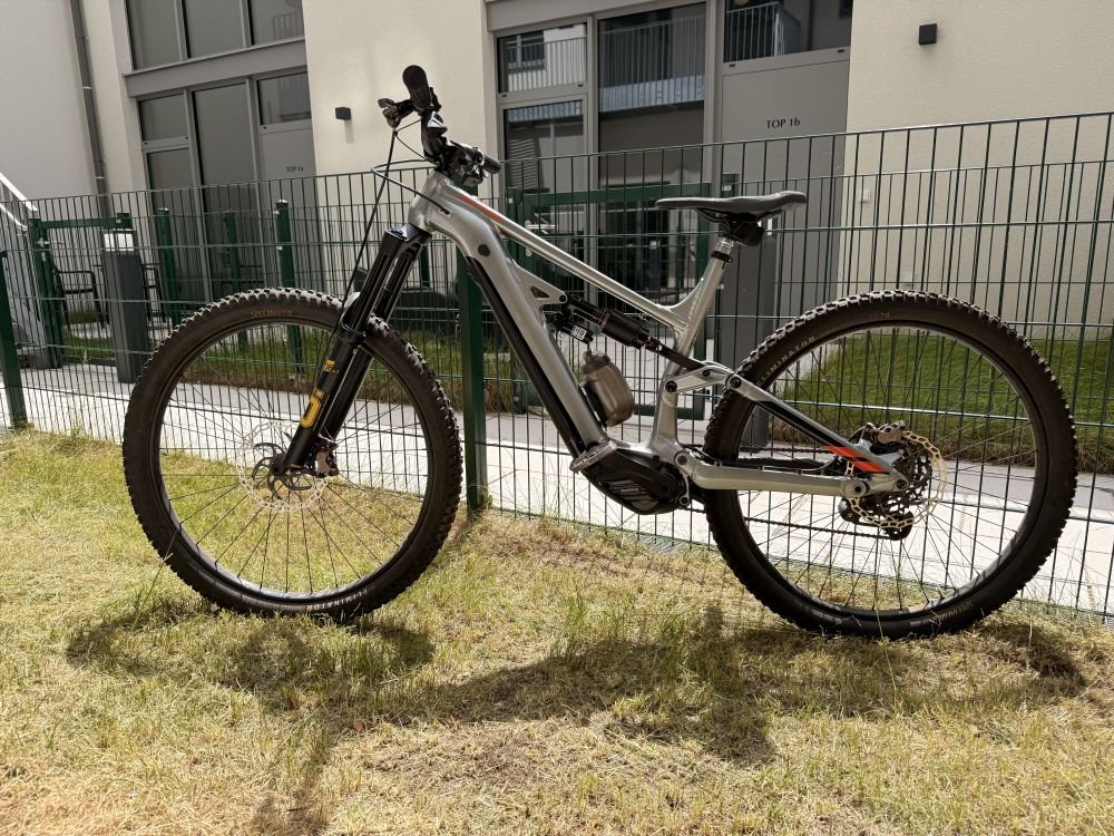 Cannondale Moterra Neo 4 Gr. L | EP8 | Öhlins RXF36 | Vivid Ultimate | GX AXS Transmission | 532 km