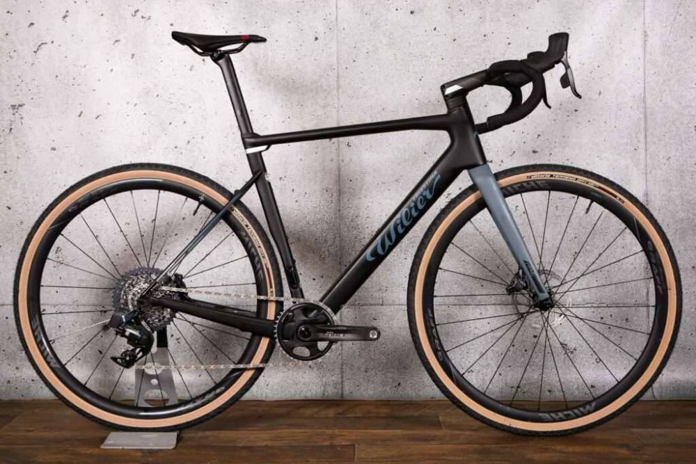 SOMMER-Sale! Wilier Rave SLR SRAM Force AXS (Größe: M, UVP: 9.000 €)